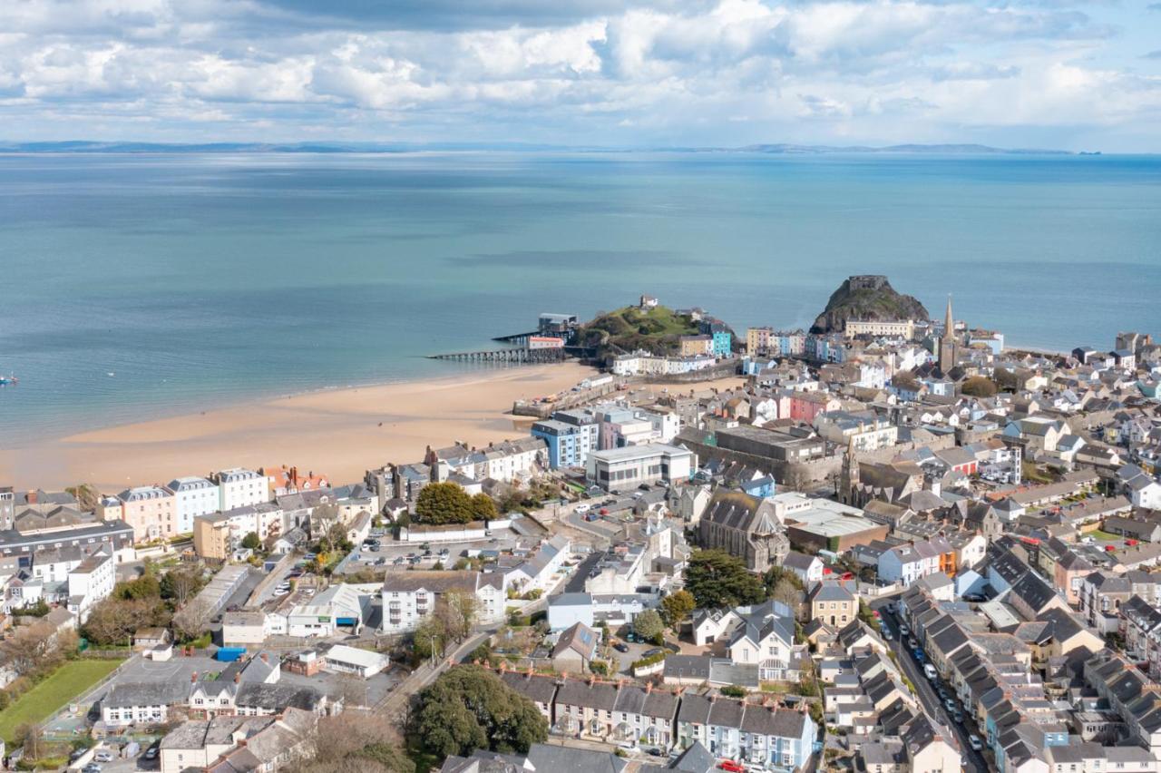 Coach Guest House Tenby Exterior foto