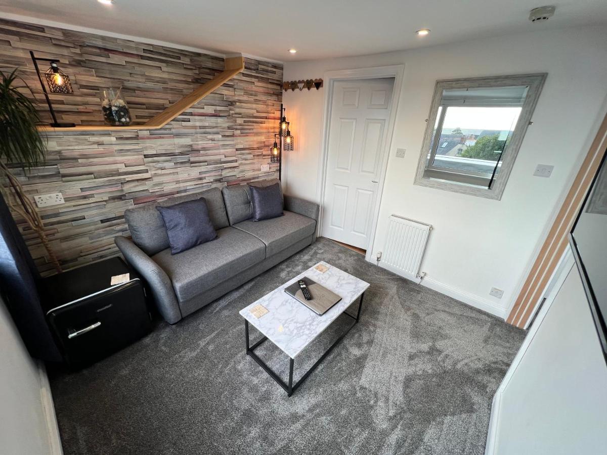 Coach Guest House Tenby Exterior foto